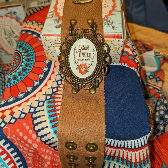 Plunder brown leather cuff with pendant 'I can and I will' - Picture 2 of 3